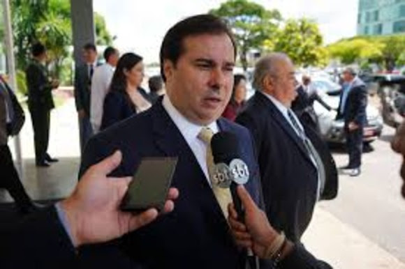 http://circulandoaqui.com.br/novo/banco_img/12156fb1e8f9d68703c6f7aa78fc0cdd71310.jpg