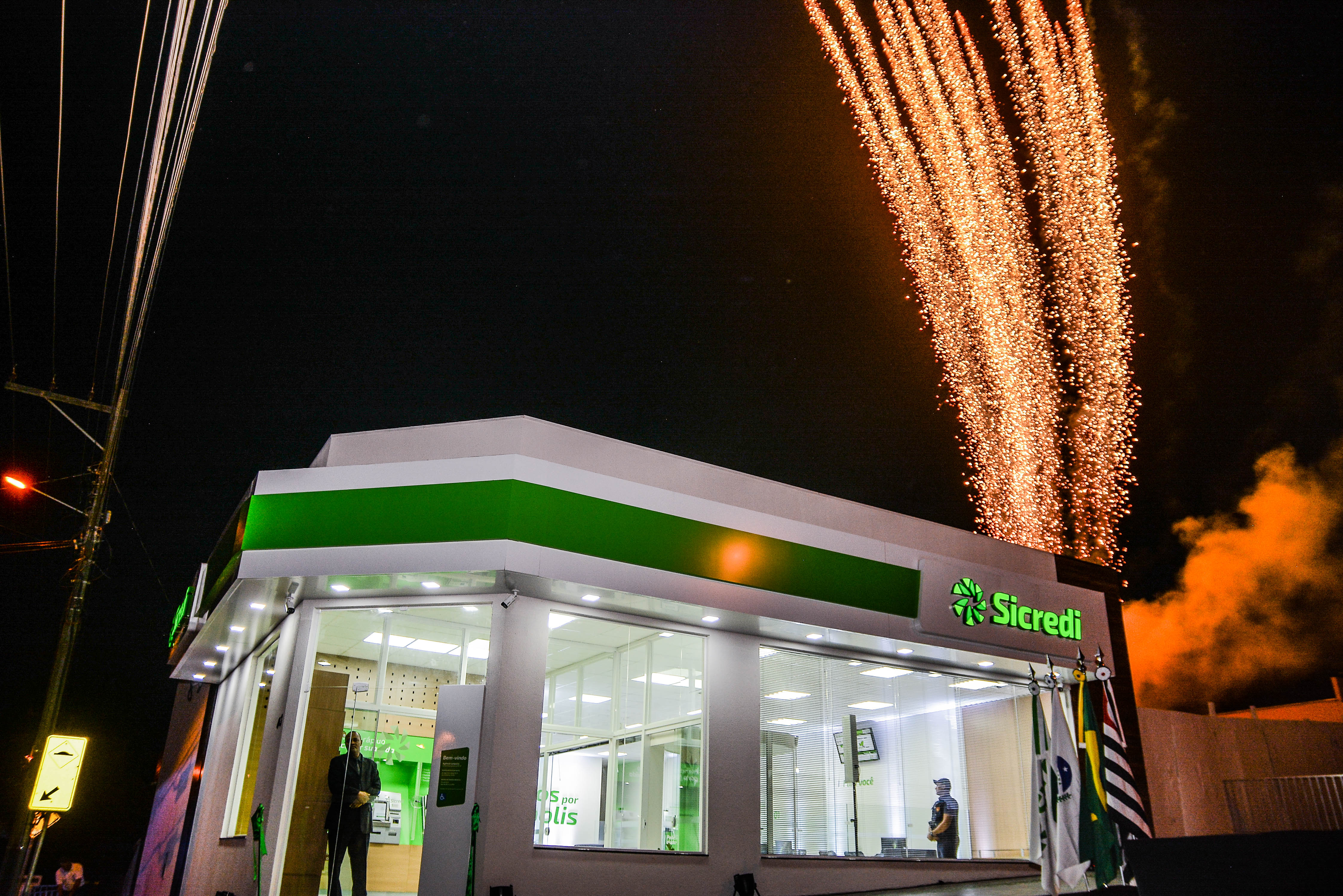http://circulandoaqui.com.br/novo/banco_img/122825c9d3565644b3d52e6033e2a2bb493a8.jpg