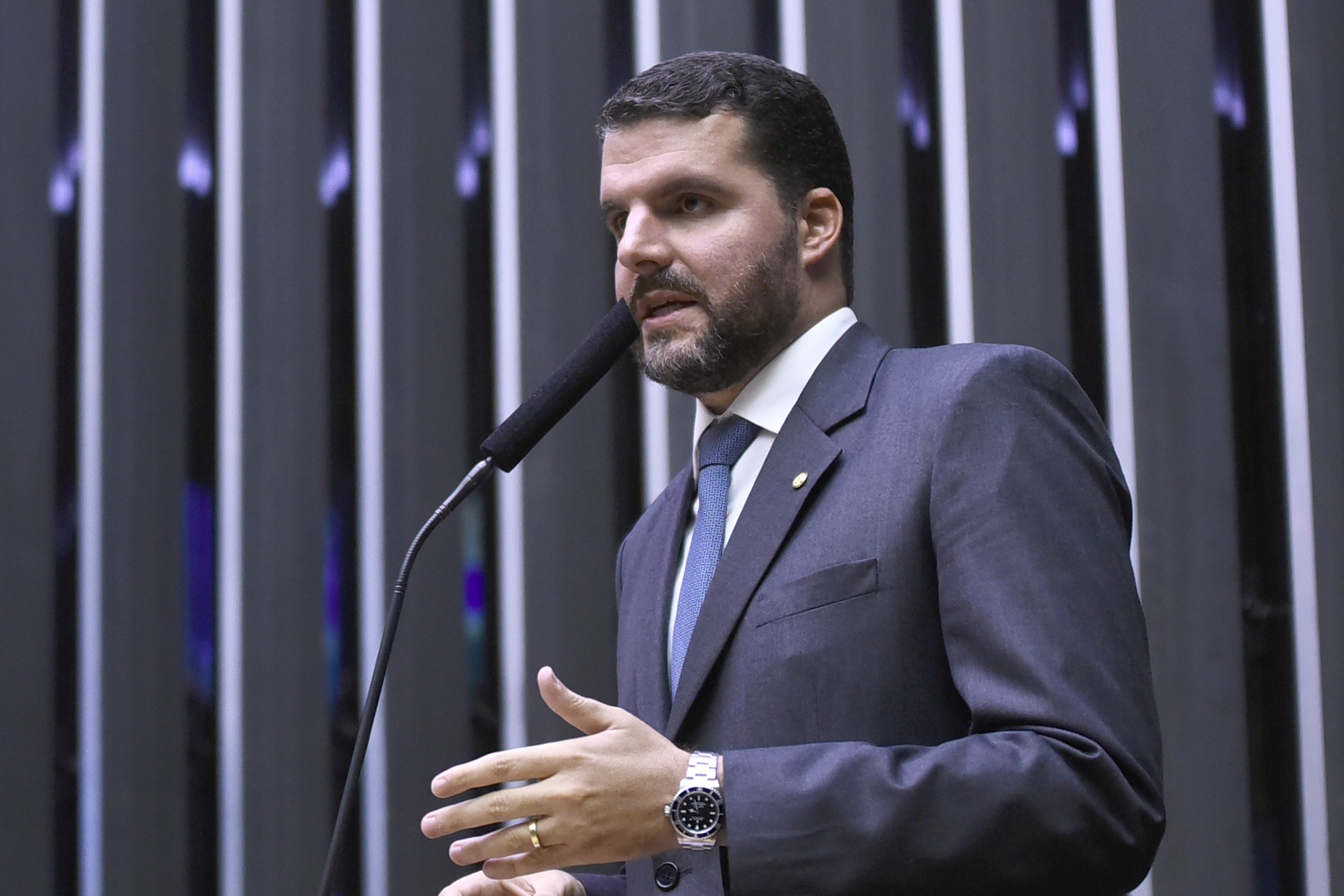 http://circulandoaqui.com.br/novo/banco_img/12415e97596a1562c4f7ddadc2184be777761.jpg