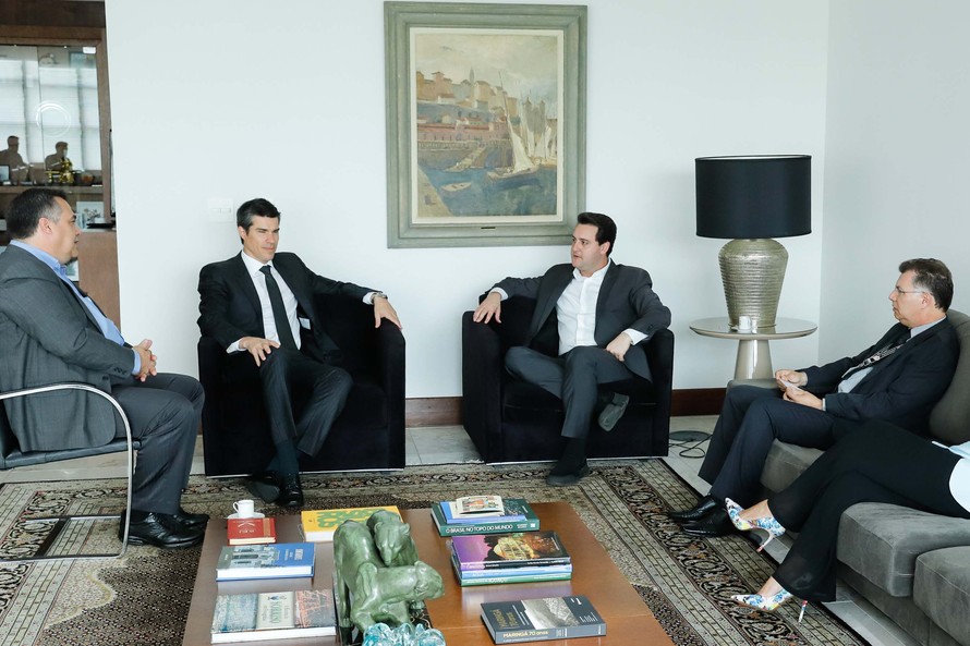 http://circulandoaqui.com.br/novo/banco_img/125586fbe45329b8d02eed0263a47940fa596.jpg