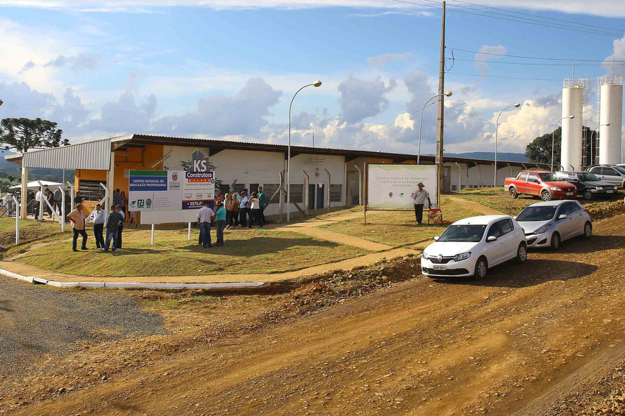 http://circulandoaqui.com.br/novo/banco_img/12578235749589ad5b5a4c0a09916852c967d.jpg
