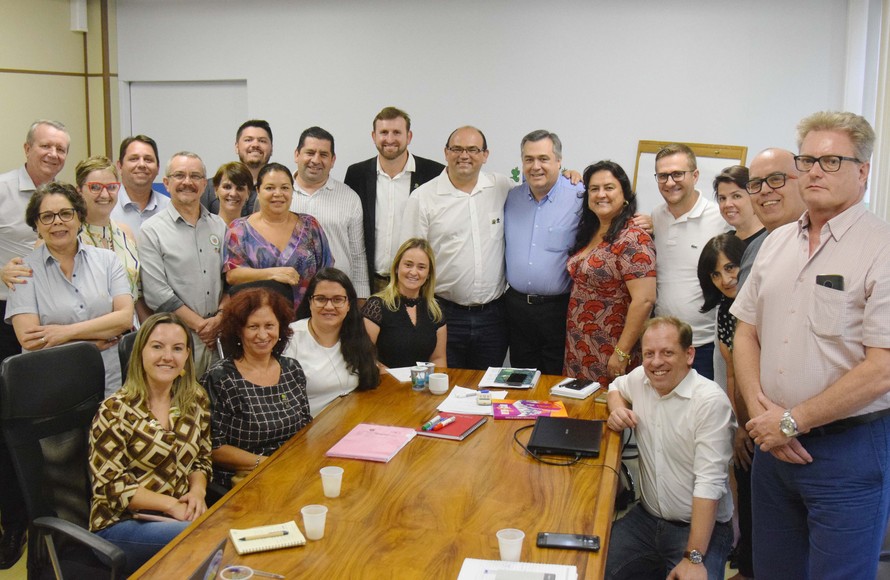 http://circulandoaqui.com.br/novo/banco_img/127950ef390e5a422f9e259ee0d4dc98a48d4.jpg